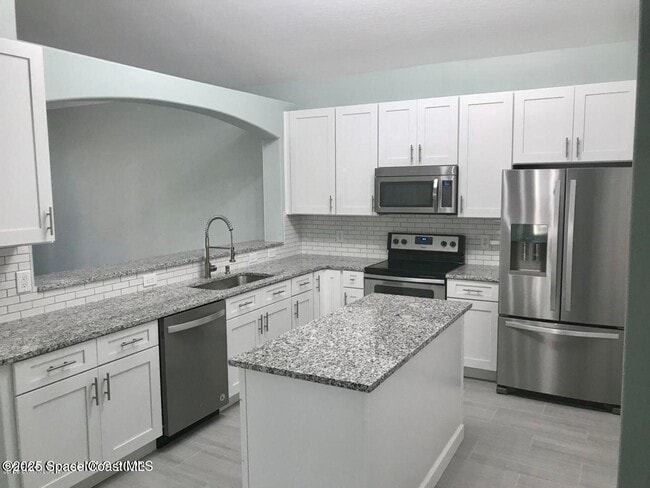 Building Photo - 3121 Atocha Ln