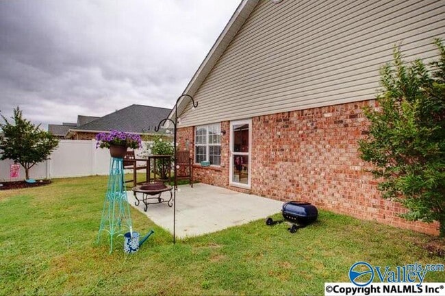 Building Photo - 106 Blanchard Pl