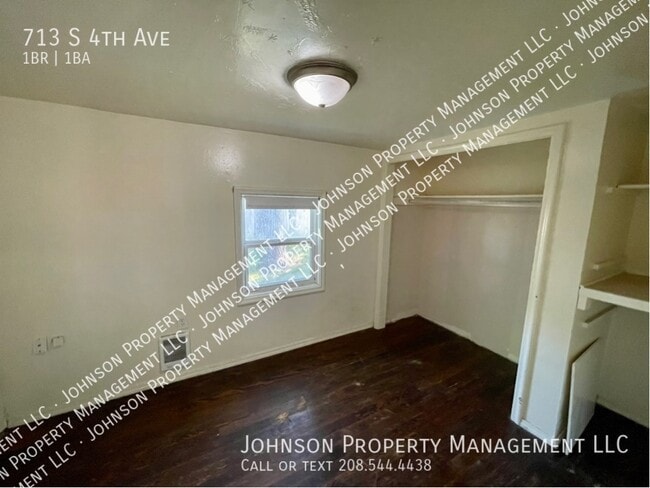 Building Photo - 713 S 4th Ave