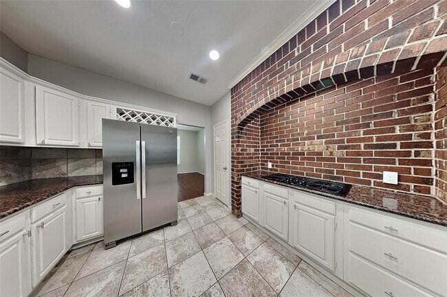 Building Photo - 18414 Arbormont Dr