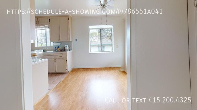 Building Photo - Spacious Two Bedroom Duplex in Pacific Grove