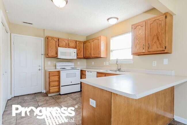 Building Photo - 258 Broadmoor Bend