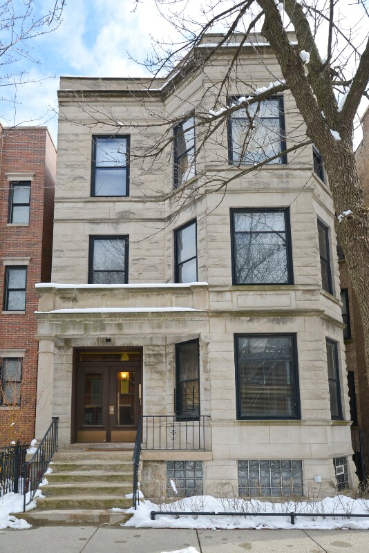 Building Photo - 3231 N Seminary Ave