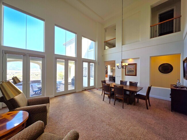 Building Photo - All-Inclusive Executive Luxury in Somerset...