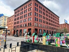 Building Photo - 289 5th St E