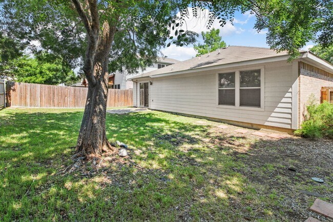 Building Photo - GORGEOUS 3bed, 2 bath in McKinney!!