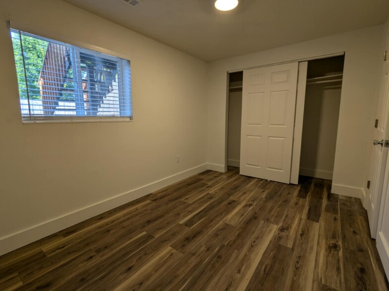 Building Photo - 341 E 2700 N