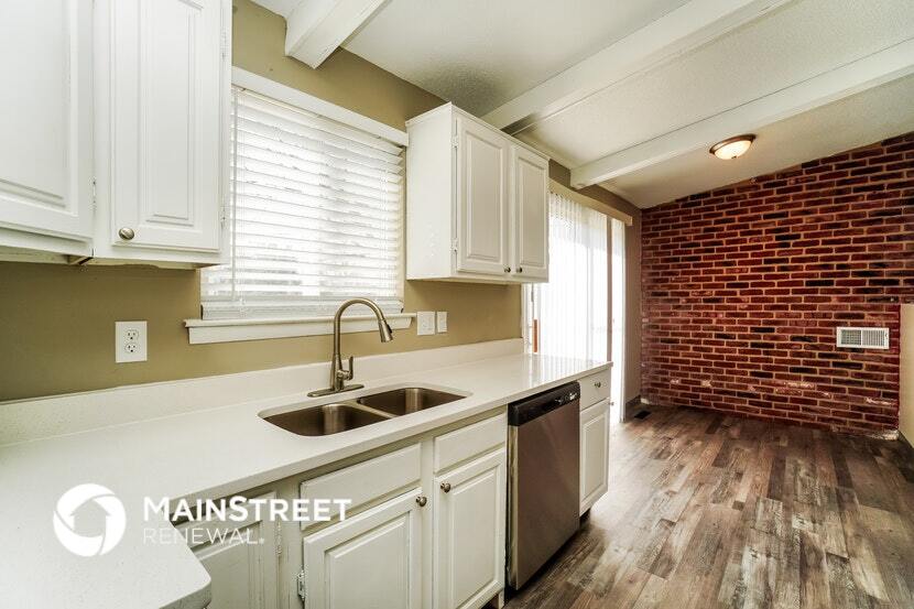 Building Photo - 4807 Warminster Dr