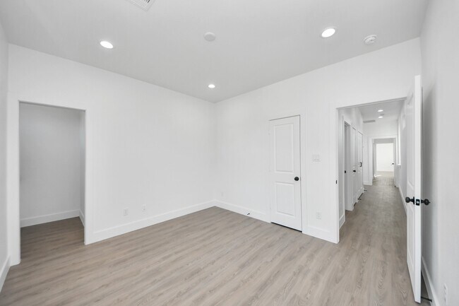 Building Photo - 9021 Spaulding St