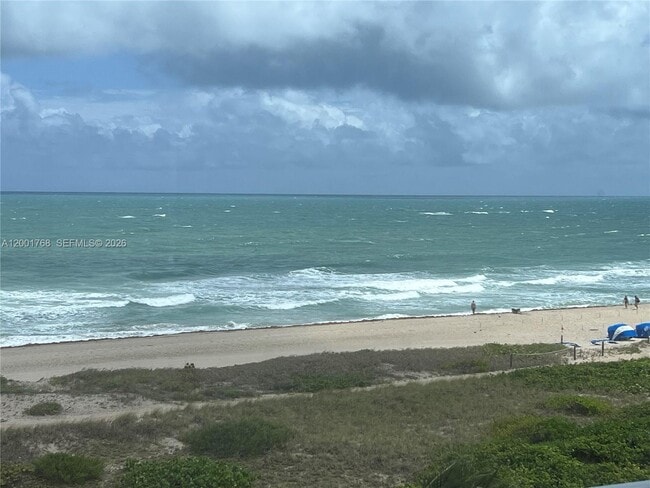 Building Photo - 710 N Ocean Blvd