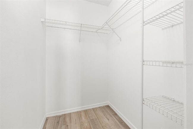 Building Photo - 624 Blake Ave