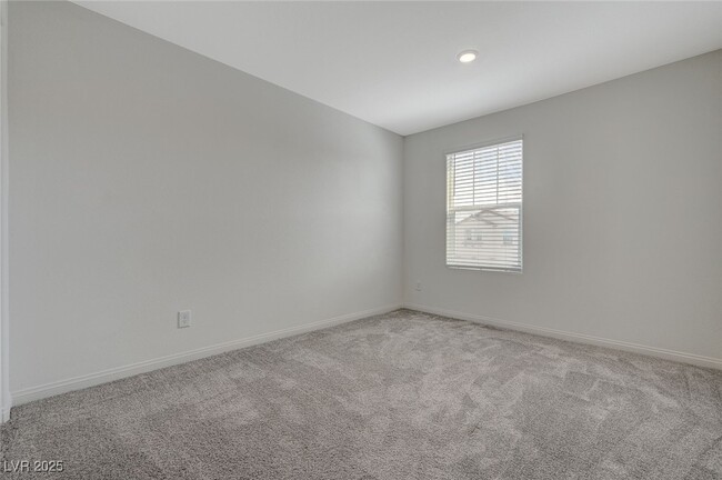 Building Photo - 2986 Gallarate Dr