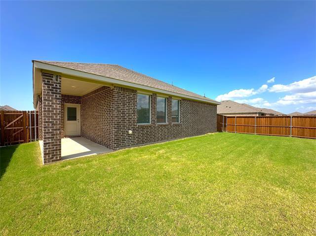 Building Photo - 1328 Rousseau Dr