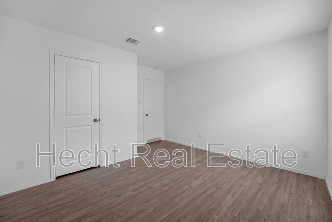 Building Photo - 10742 Hernando Ct