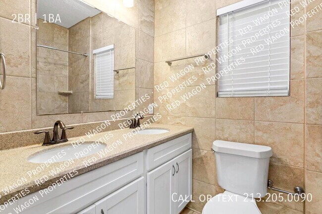 Building Photo - 236 E Dullnig Ct