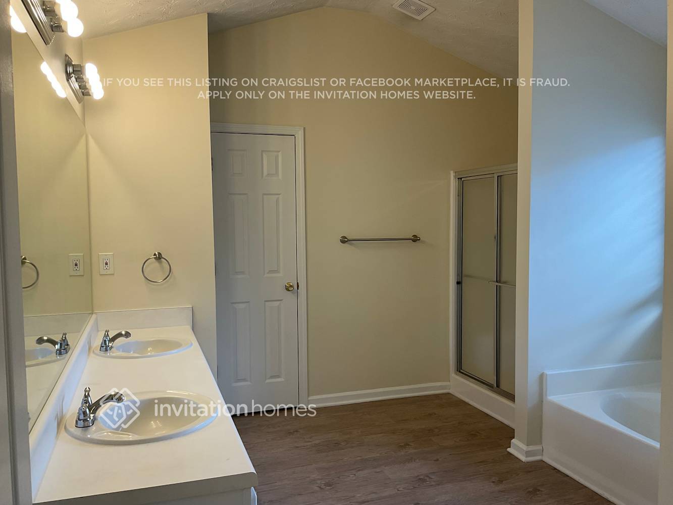 Building Photo - 1529 Hillary Cove Ct