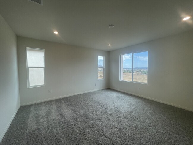 Building Photo - Helena Ridge