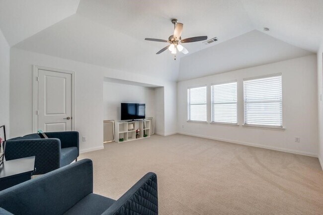 Building Photo - 3970 Sweet Clover Dr