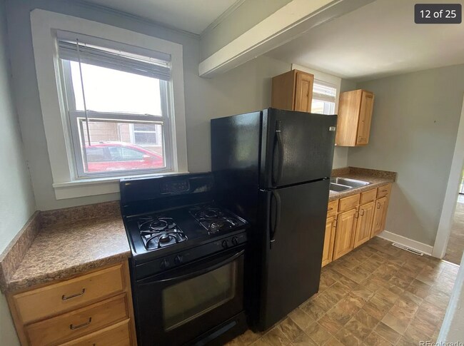 Building Photo - 3754 S Delaware St