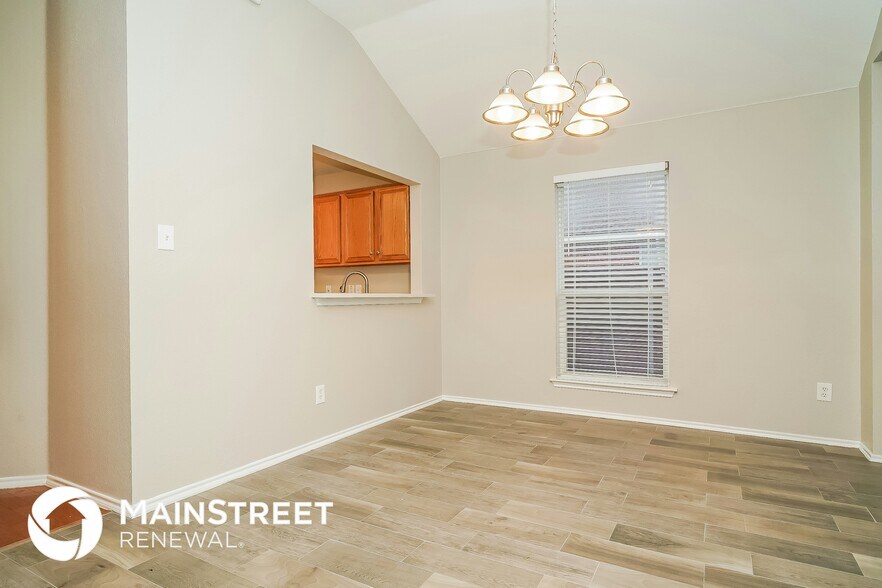 Building Photo - 1510 Brookleaf Dr