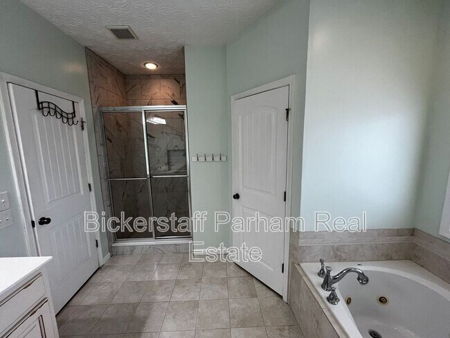 Building Photo - 7013 Imperial Way