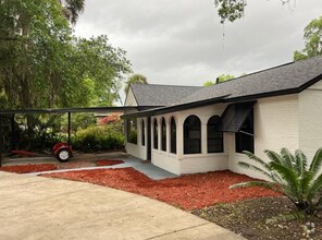 Building Photo - Cozy Studio – Great Location in Kissimmee