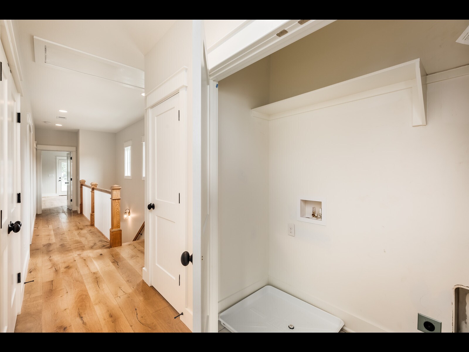 Building Photo - 1447 14th Ave S