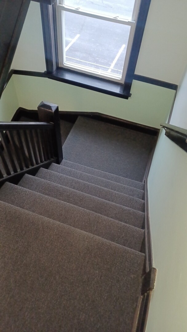 Building Photo - 5132 W 21st St