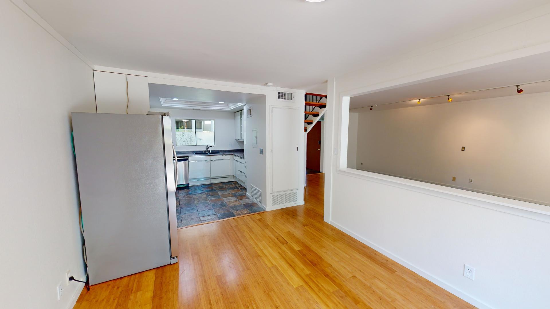 Building Photo - 1218 S Westlake Blvd