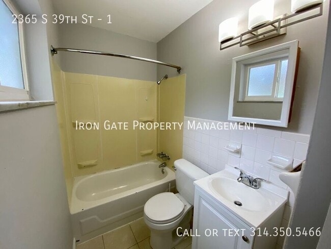 Building Photo - 2365 S 39th St