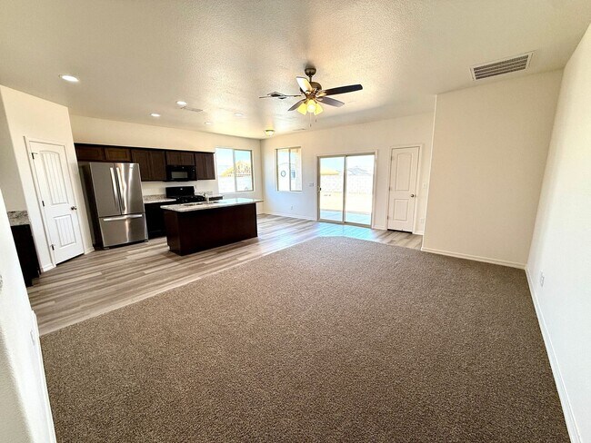 Building Photo - *Move in Special- $300 Off 1st Month's Ren...