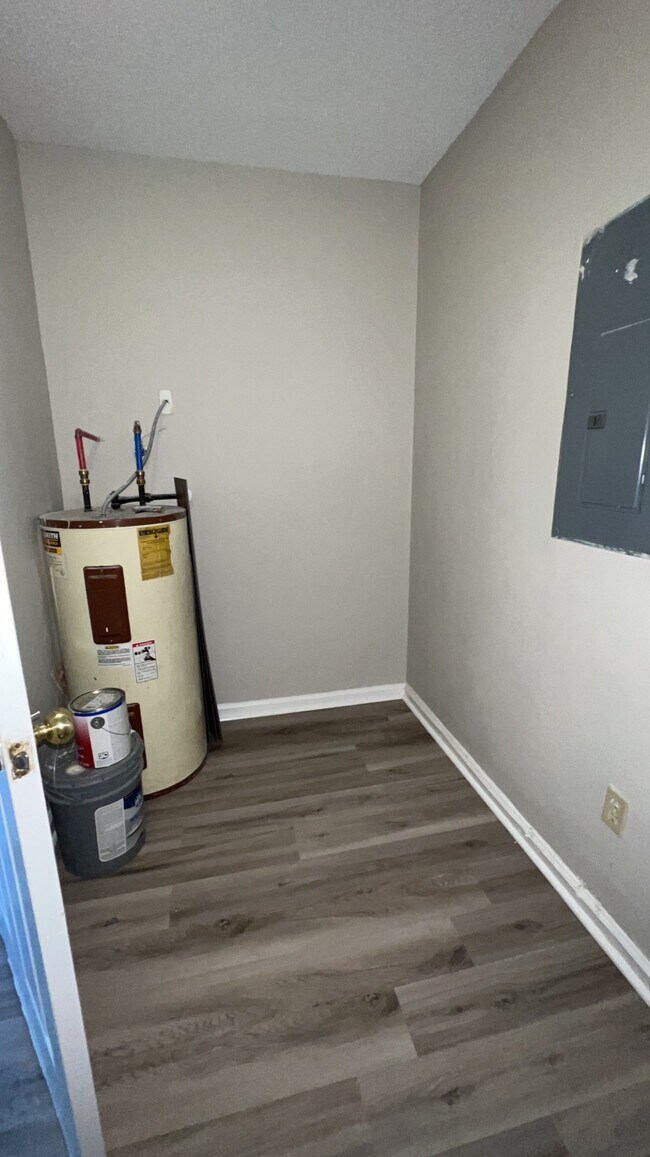 Building Photo - 754 Melissa Dr