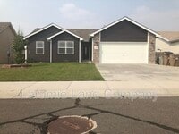 Building Photo - 1219 E Symons St