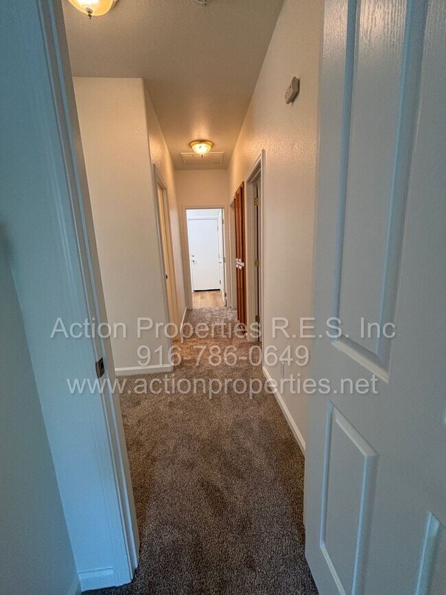 Building Photo - Action Properties Offering Immaculate Highland Reserve 4 Bedroom 2 Bath, 1581 sqft, New Paint and...