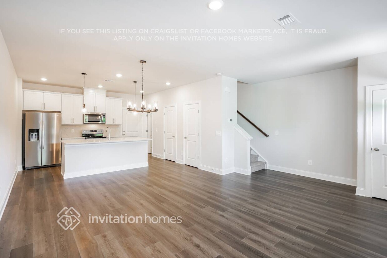 Building Photo - 145 Maybrook Dr