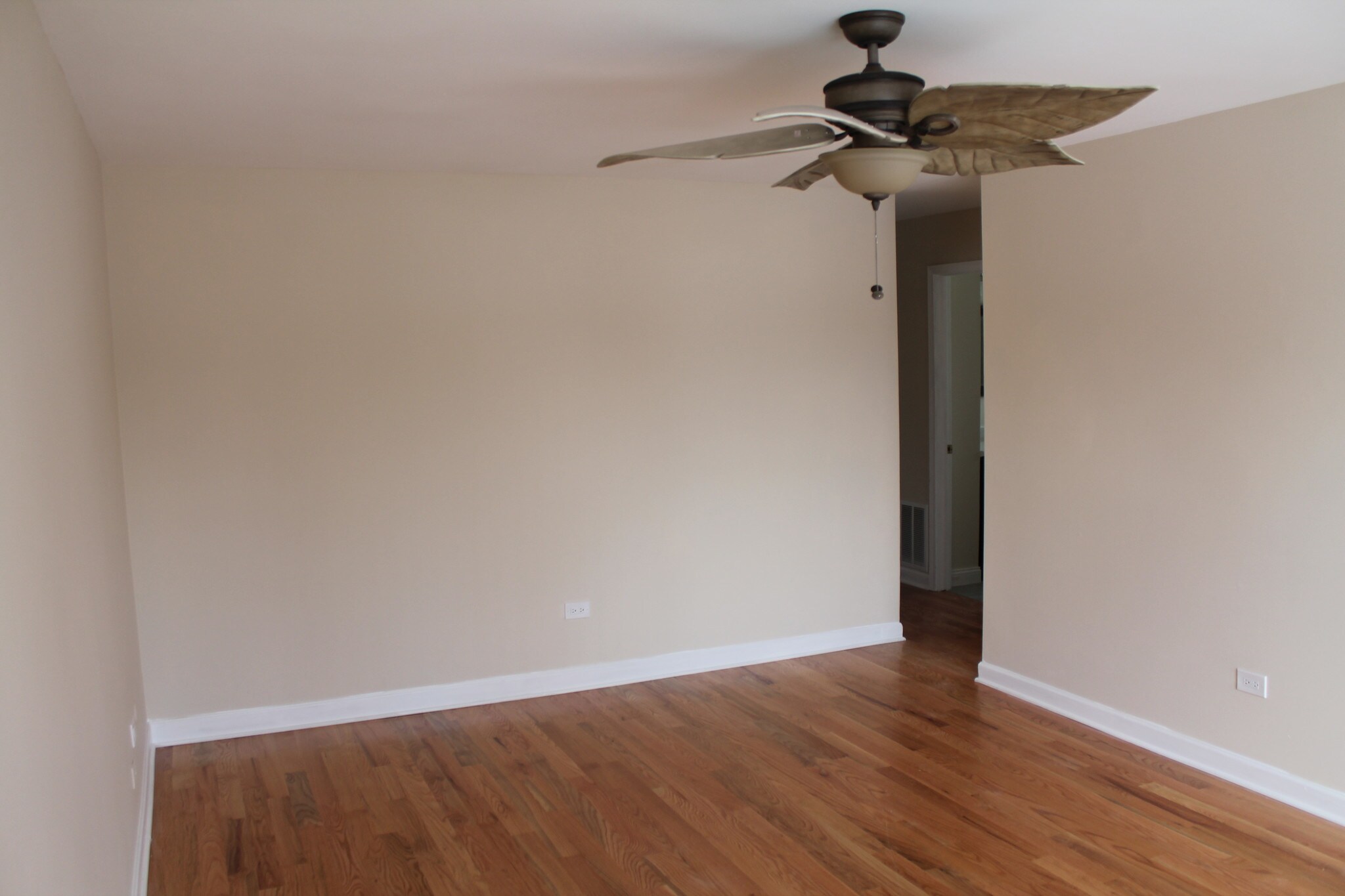 Building Photo - 18003 Greenview Terrace