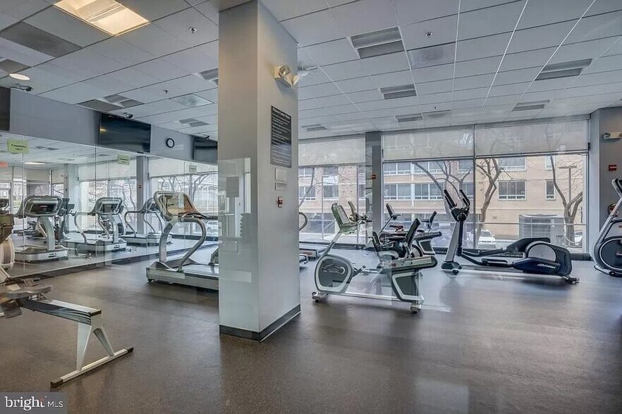 Gym - Cardio Room - 800 4th St SW