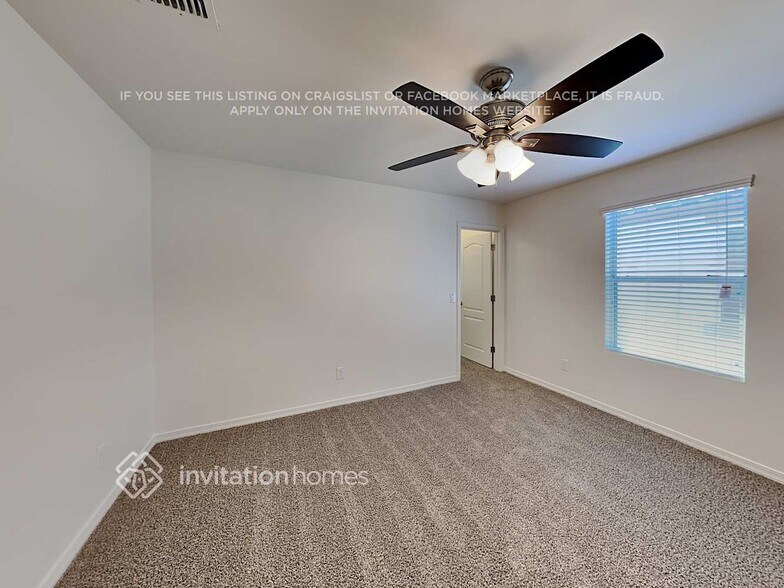 Building Photo - 29056 N 124th Dr