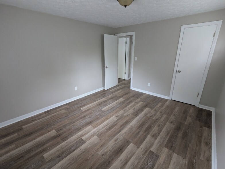 Building Photo - 2512 Rack Ct