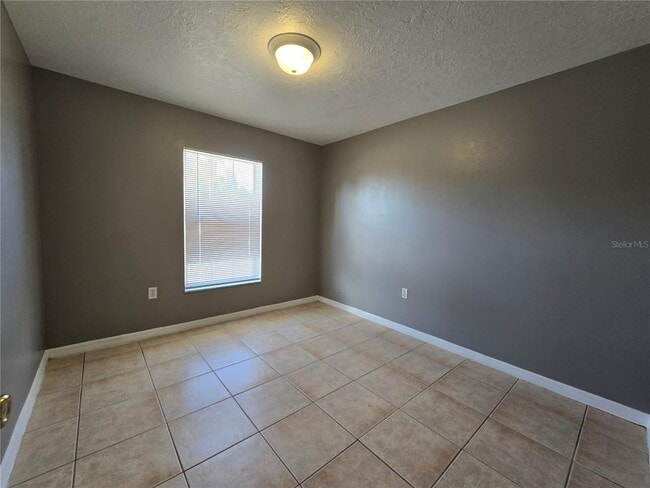 Building Photo - 3113 Julia Ct