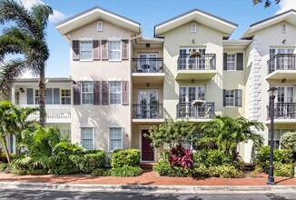 Building Photo - 1054 E Heritage Club Cir