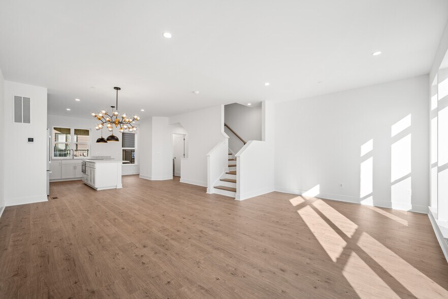 Living Room - 5504 Topaz Ln