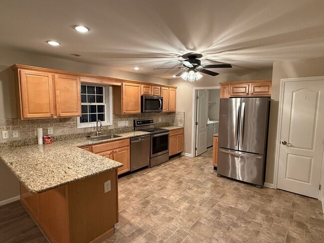 Building Photo - Beautiful 3-Bedroom Single Family Home on Private Lot- Millsboro, DE