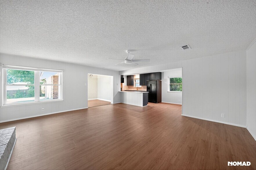 Building Photo - 3721 Lawndale Ave