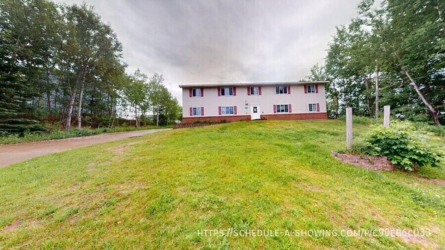 Building Photo - 1007 W Ridge St