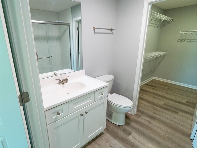 Building Photo - 675 Denver Cir