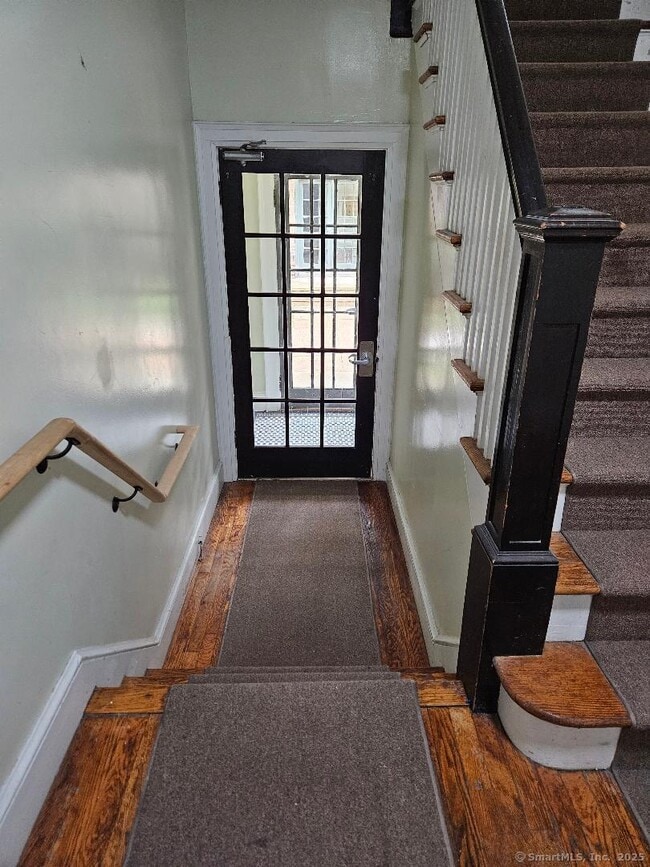 Building Photo - 211 Fountain St