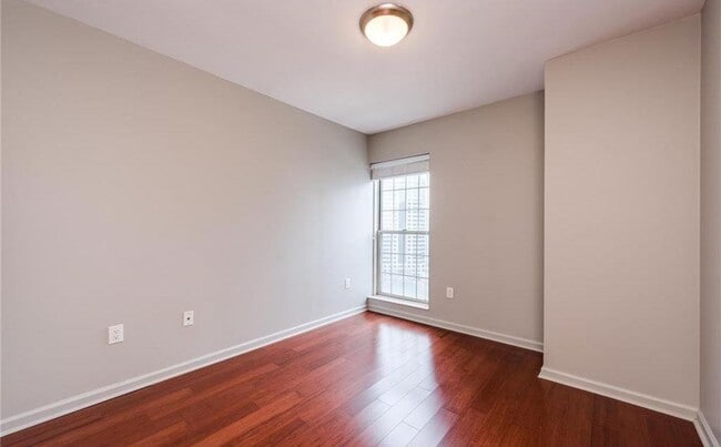 Building Photo - 199 14th St NE