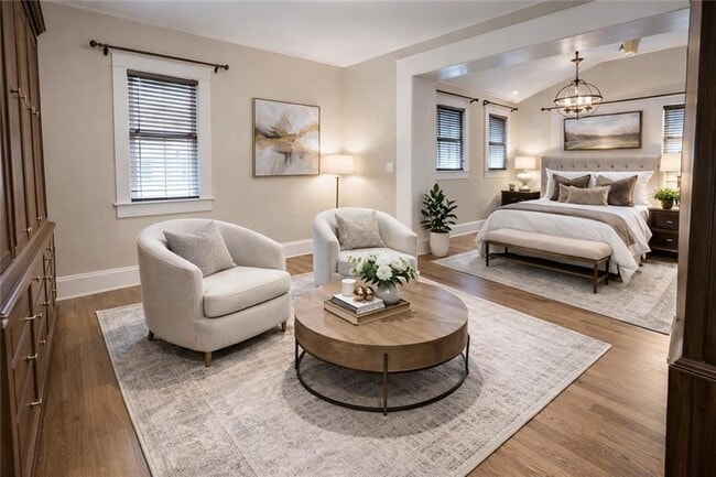 Building Photo - 389 6th St NE