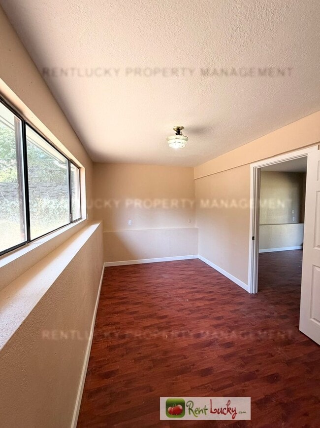 Building Photo - 2516 S 284th St